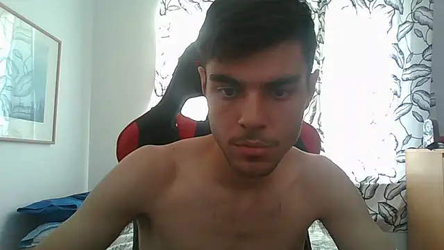 Omarnede live sex cam