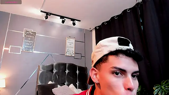 sky_jules live sex cam