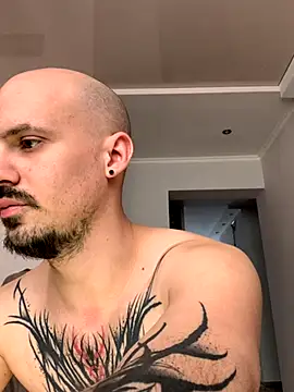 AssHunter4k live sex cam