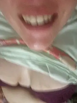 Off_the_Lesh live sex cam