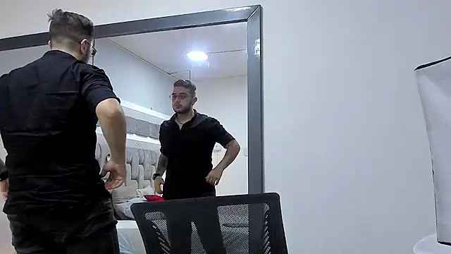 Ethan_Greys's cam snapshot