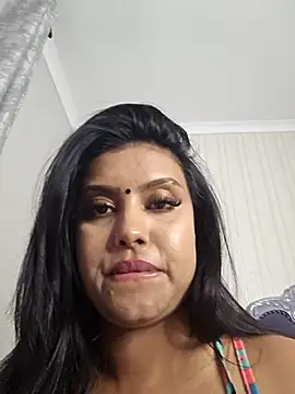 Indian_GlowingMiax live sex cam