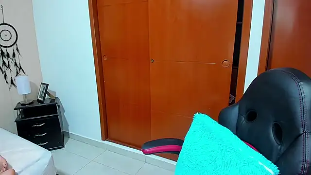 _LiilyWong live sex cam