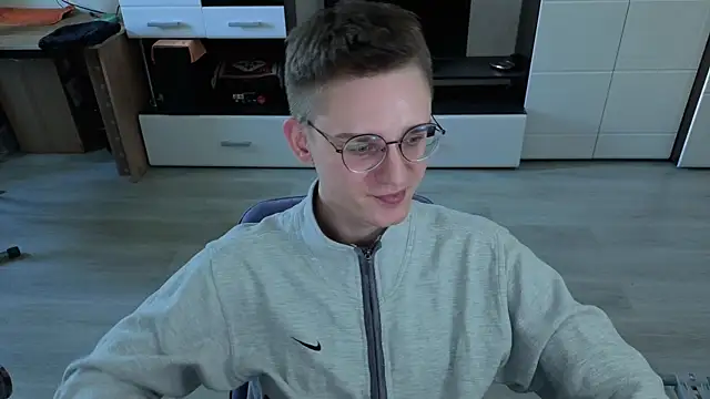 angryzan's cam snapshot