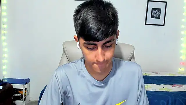 babymaik live sex cam