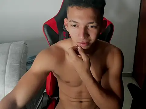 JuanchiT66 live sex cam