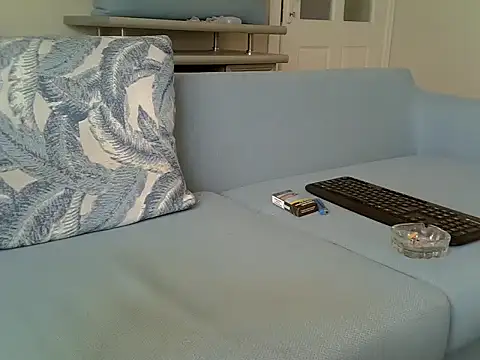 blue-red's cam snapshot