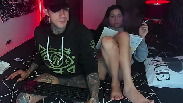 cleoo_jhonny live sex cam