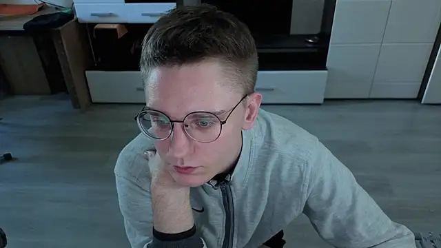 angryzan's cam snapshot