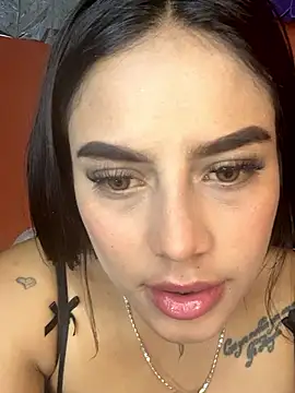 Emily_sharlot live sex cam