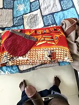 Chanderi19's cam snapshot