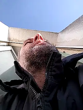 Andrzej-M live sex cam