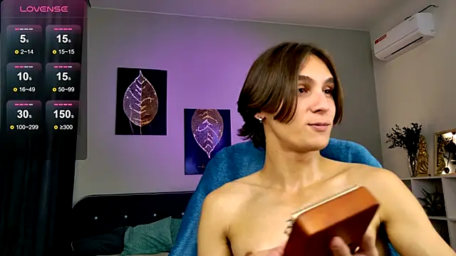 CleoStringer live sex cam