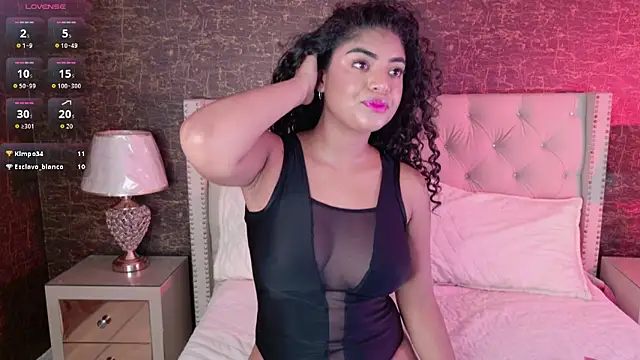 Carly_Monroe_ live sex cam