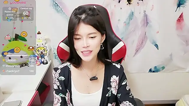 Alina10932 live sex cam