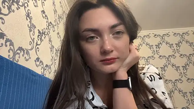 TwotyBright live sex cam