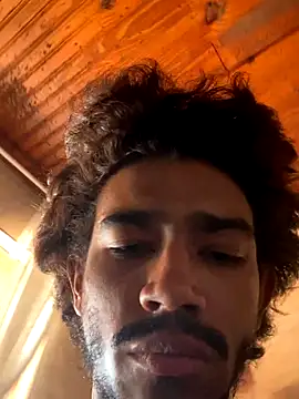 OfficialMineirinho's cam snapshot