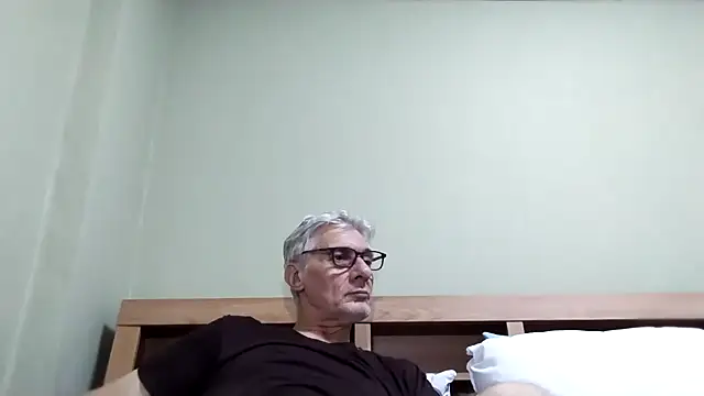 BIGUNCUTHARDCOCK's cam snapshot