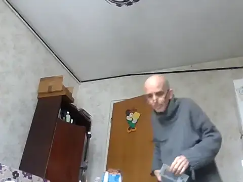 mariusica1@xh's cam snapshot