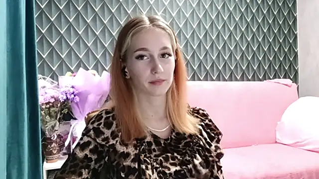 LisaKacitaa live sex cam