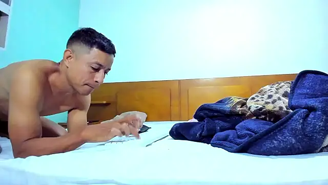 Maik_James's Stripchat show and profile