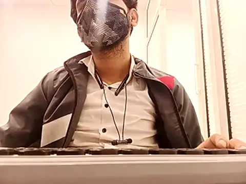 rahulkajuuu0909's cam snapshot