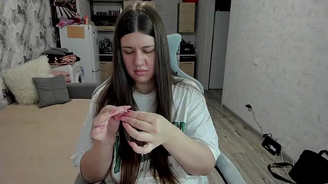 Lis_Kollen live sex cam