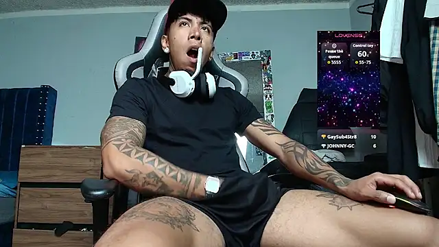 Nickhot0609 live sex cam