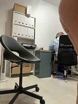 CherryAuroraa live sex cam