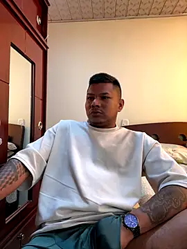 Saipadpuer30's cam snapshot