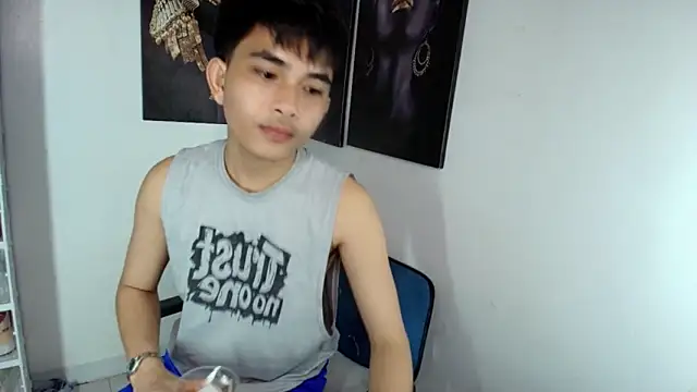 Sweetbigcockboy live sex cam