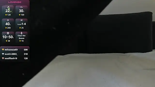 Naomi_Urban live sex cam