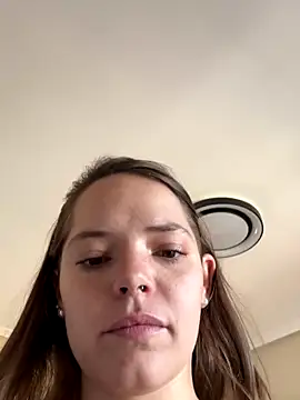 Wildmaca live sex cam