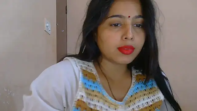 Cute-Simmi69 live sex cam