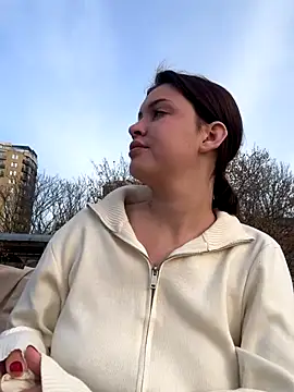 KikiWatson live sex cam