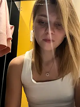 ValenciaShock live sex cam