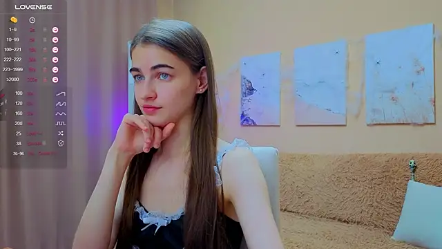 AstoriyaNight live sex cam