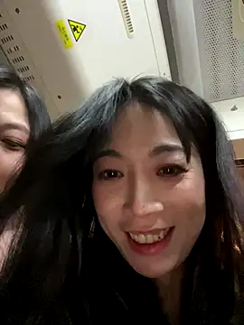 yourkeer live sex cam