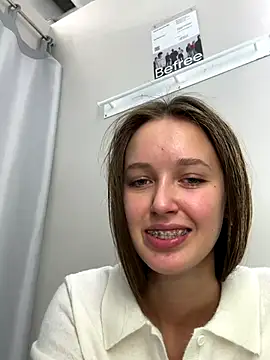 ElliRose live sex cam