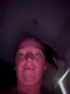 JustYourNormalCouple live sex cam