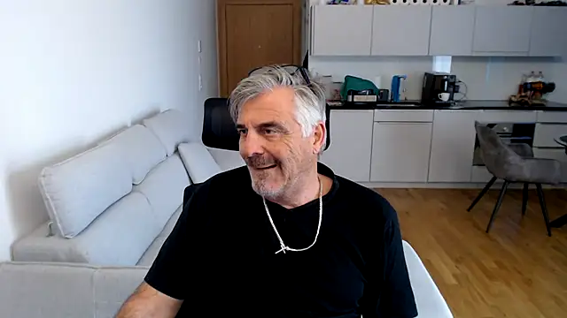 Budapest1958 live sex cam