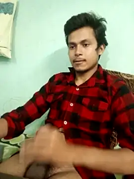 maxmishra18 live sex cam