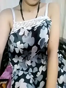 Hot_rashika_ live sex cam