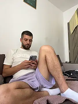 Pablo_Hornyguy95 live sex cam