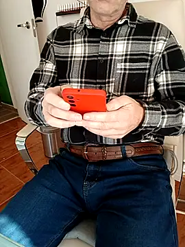 Room_for_you's cam snapshot