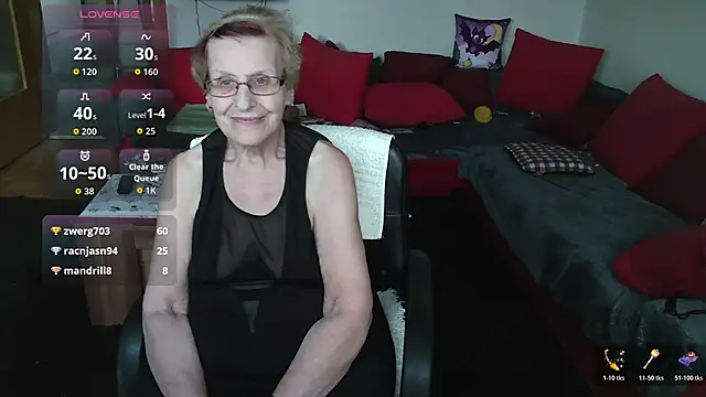 HeisseomaOriginal live sex cam