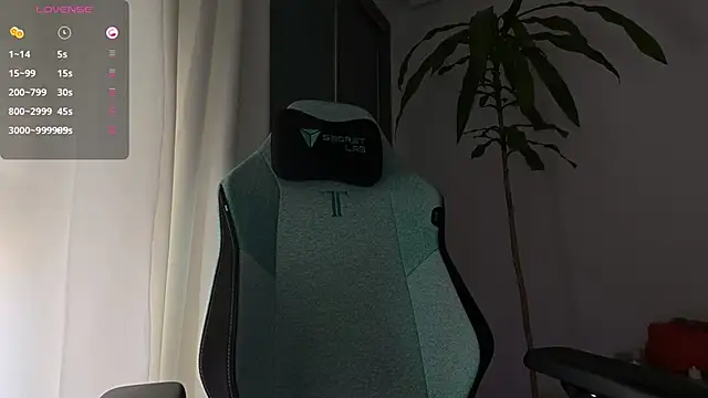 Emily_jayreal live sex cam