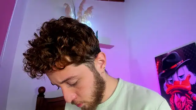 Juan_Castano live sex cam