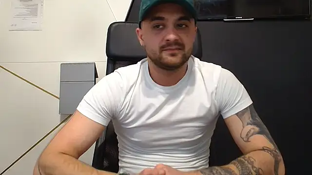 JamesMyerss's cam snapshot