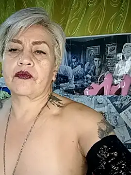 DirtyBIianca live sex cam